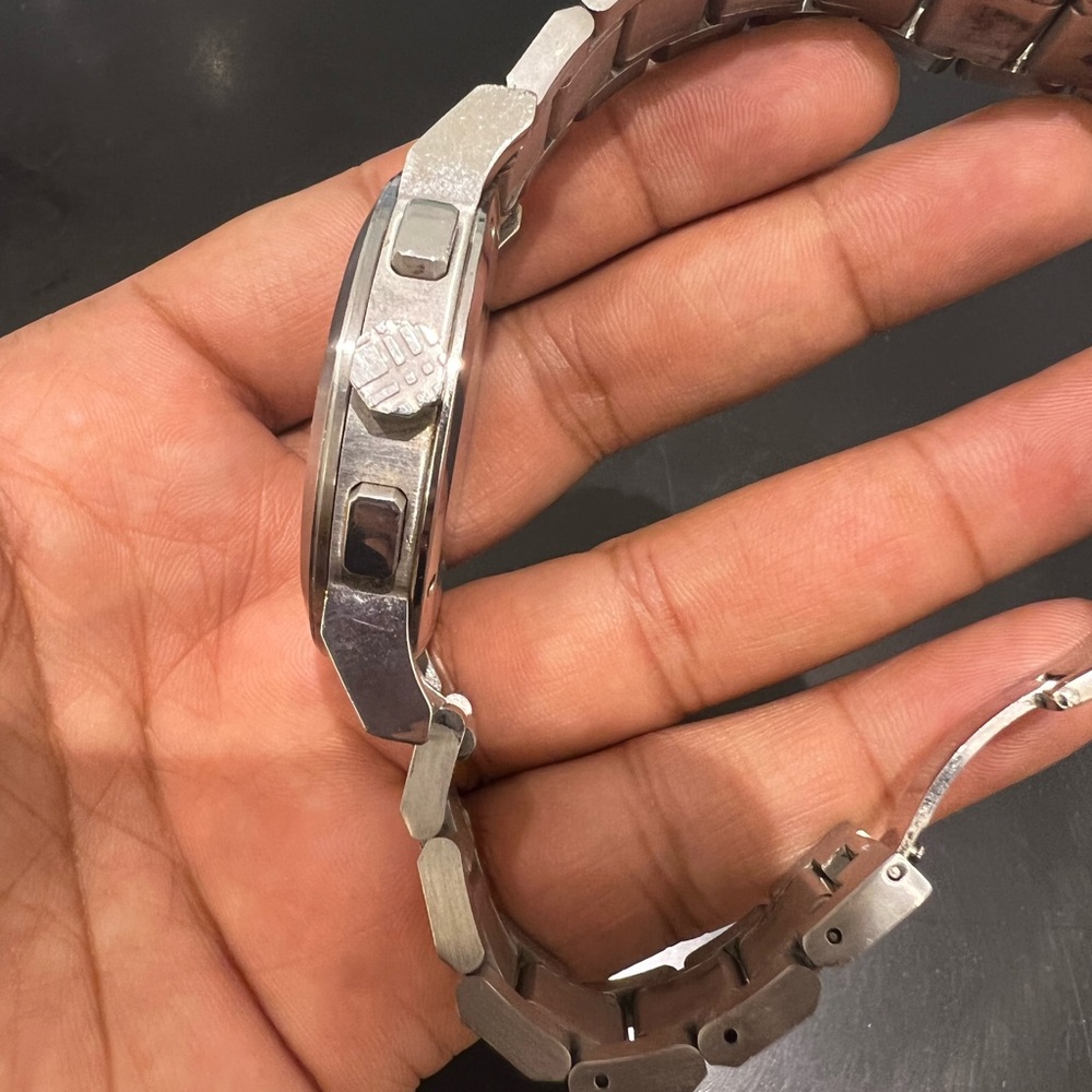 Burberry mens watch - Picture 4 of 10